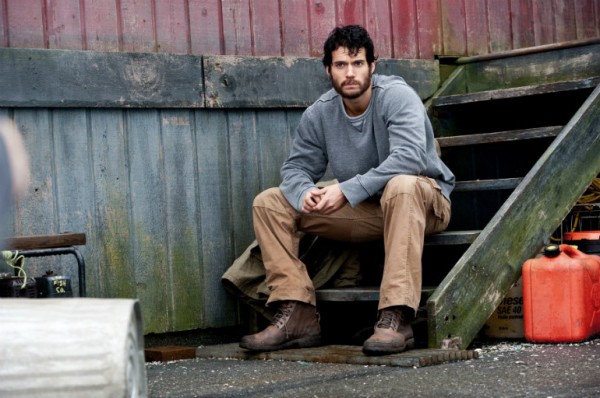 man-of-steel-henry-cavill6-600x398