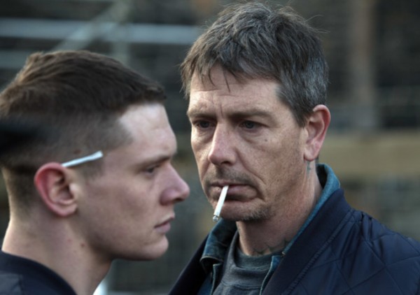 starred-up-jack-oconnell-ben-mendelsohn-600x422