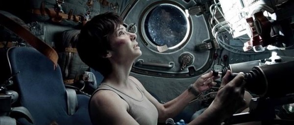 gravity-sandra-bullock-21-600x255