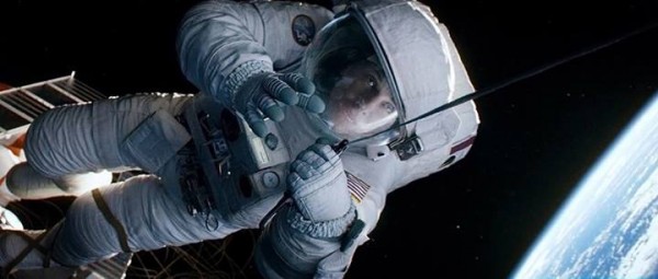 gravity-sandra-bullock-31-600x255