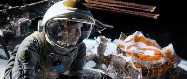 gravity-sandra-bullock3-600x255