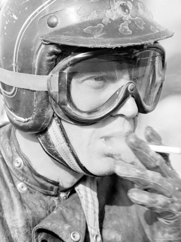 john-dominis-actor-steve-mcqueen-in-helmet-and-goggles-during-500-mi-motorbike-race-across-mojave-desert_i-G-27-2760-3L2TD00Z