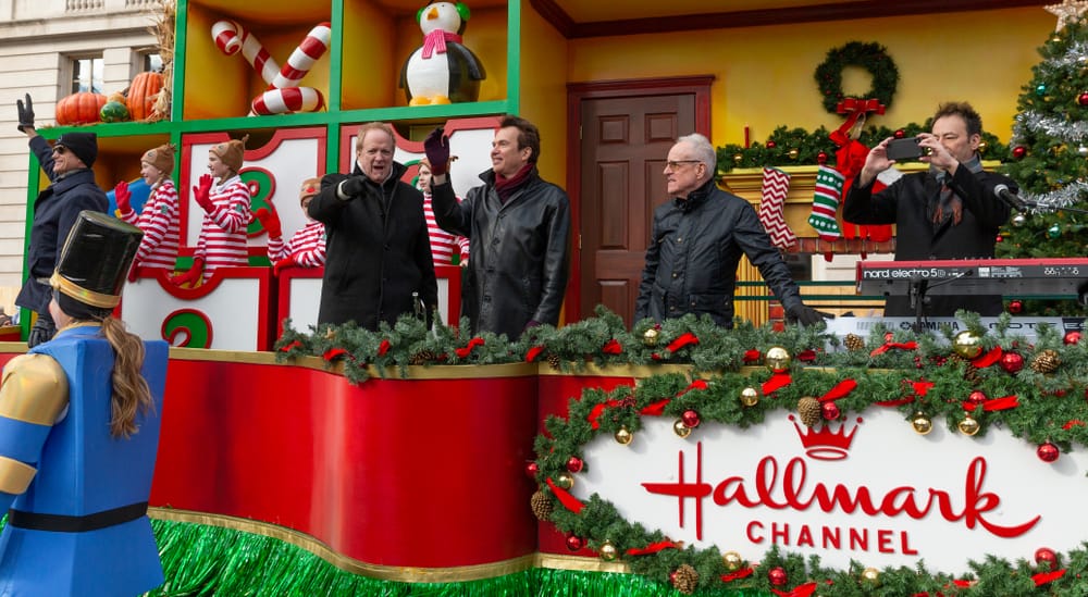 The Chicago band rode the float Heartwarming Holiday Countdown by the Hallmark Channel.