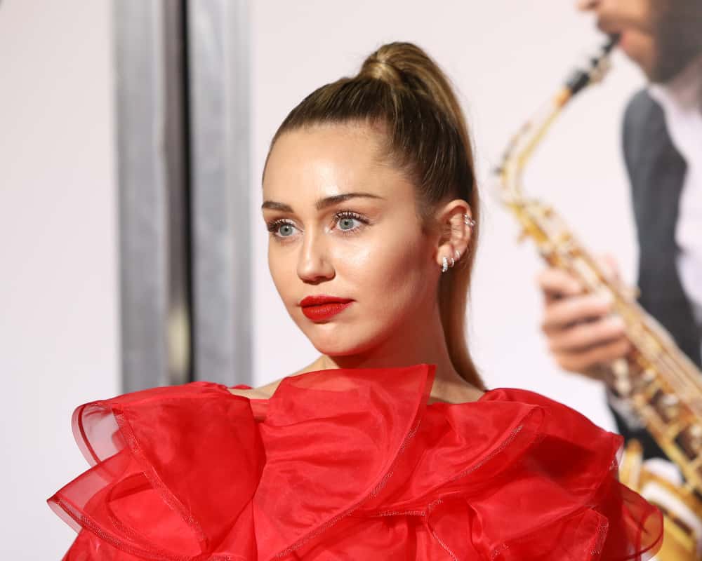 Miley Cyrus was at the 2019 premier of Isn't It Romantic.